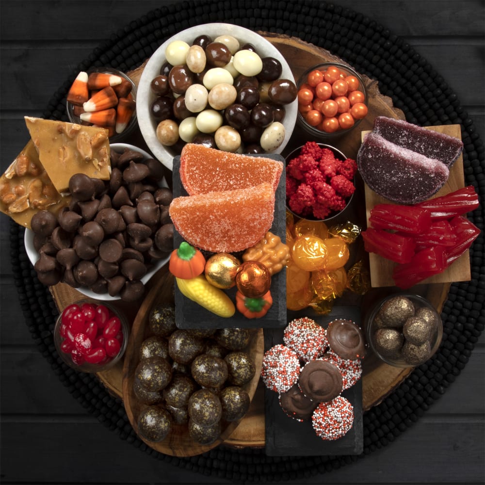 4 Fabulous Fall Colors We Can’t Leaf Alone