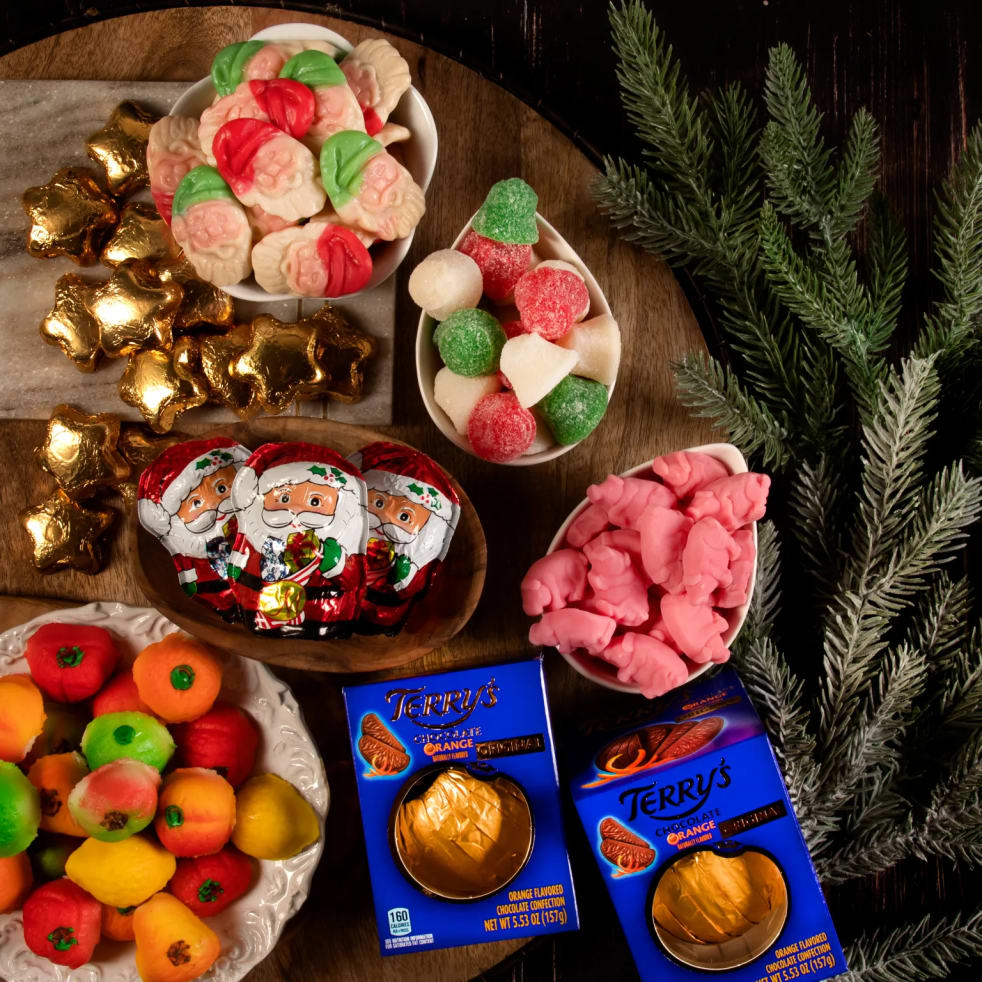 Tour the World at Christmas – No Magic Sleigh Needed