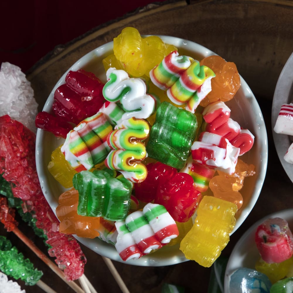 Make the Holidays Extra Cozy With Old Fashioned Candy